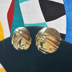 Vintage 1980’s 1990’s pierced gold tone earrings, shiny, bold, eccentric